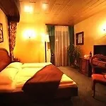 Hotel Hahnbaum 3*
